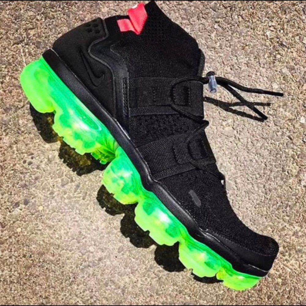 Nike Air Vapormax Flyknit utility running shoes - Picture 1 of 6